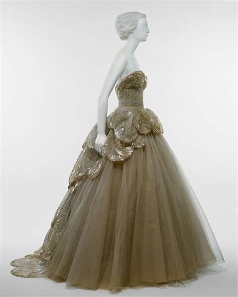 junon dress dior|christian dior ball gowns 1949.